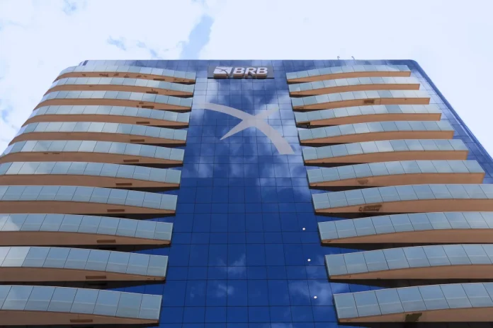 brb-lidera-mercado-e-reforca-presenca-no-salao-do-imovel-ademi-2025